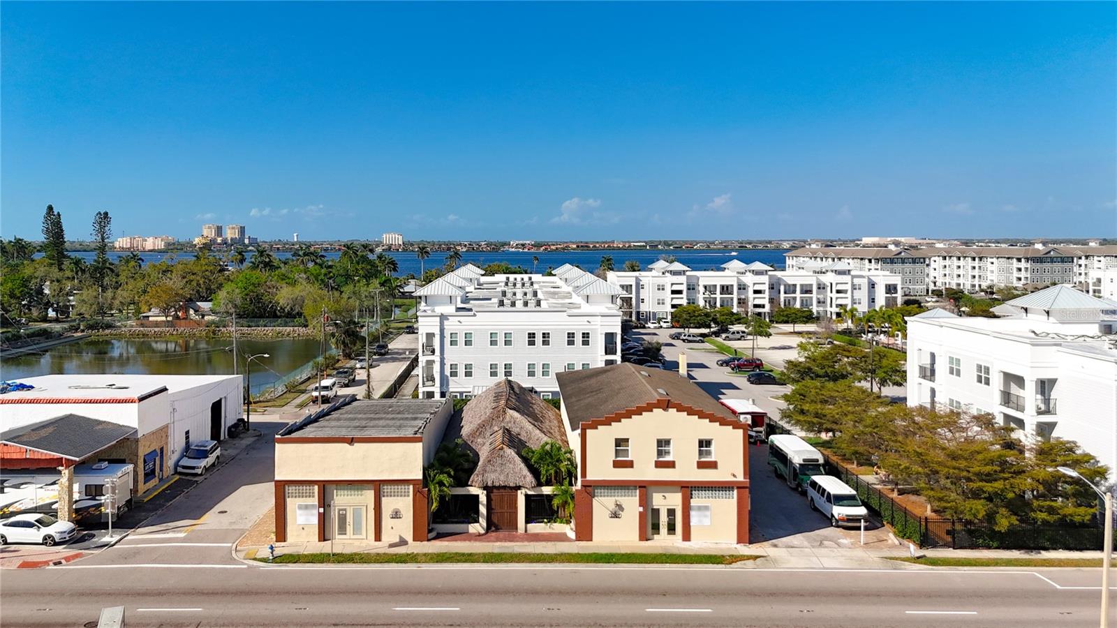 1001 & 1007 MANATEE AVE E, BRADENTON, FL — photo 2