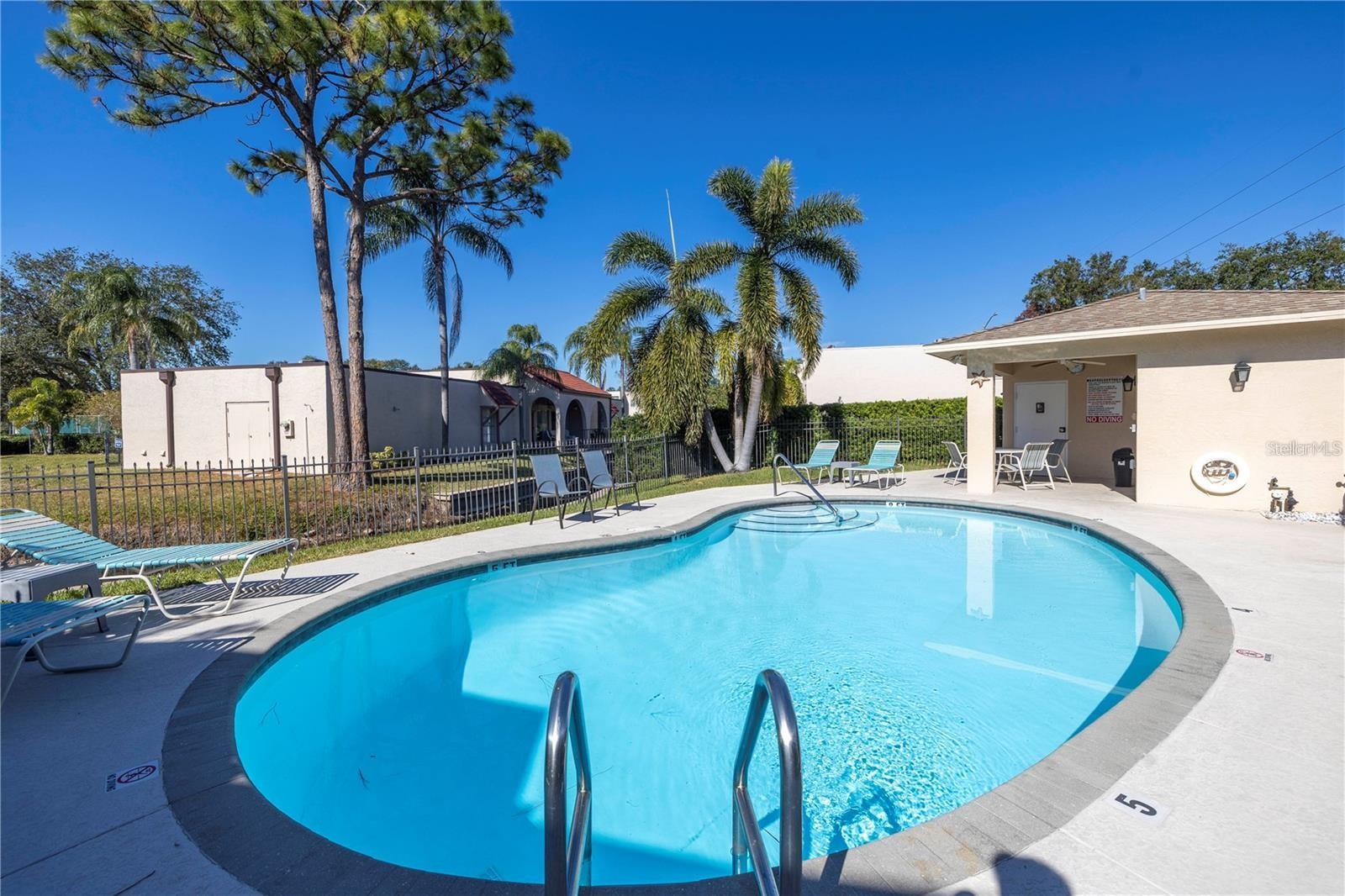 9049 ANTIGUA DR, SEMINOLE, FL — photo 48