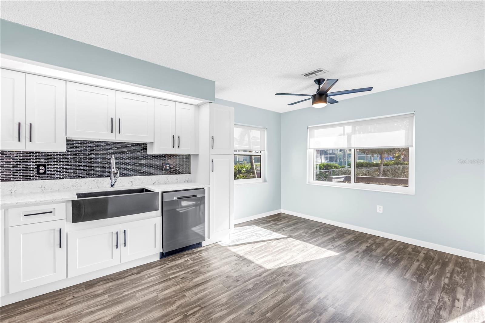9049 ANTIGUA DR, SEMINOLE, FL — photo 17