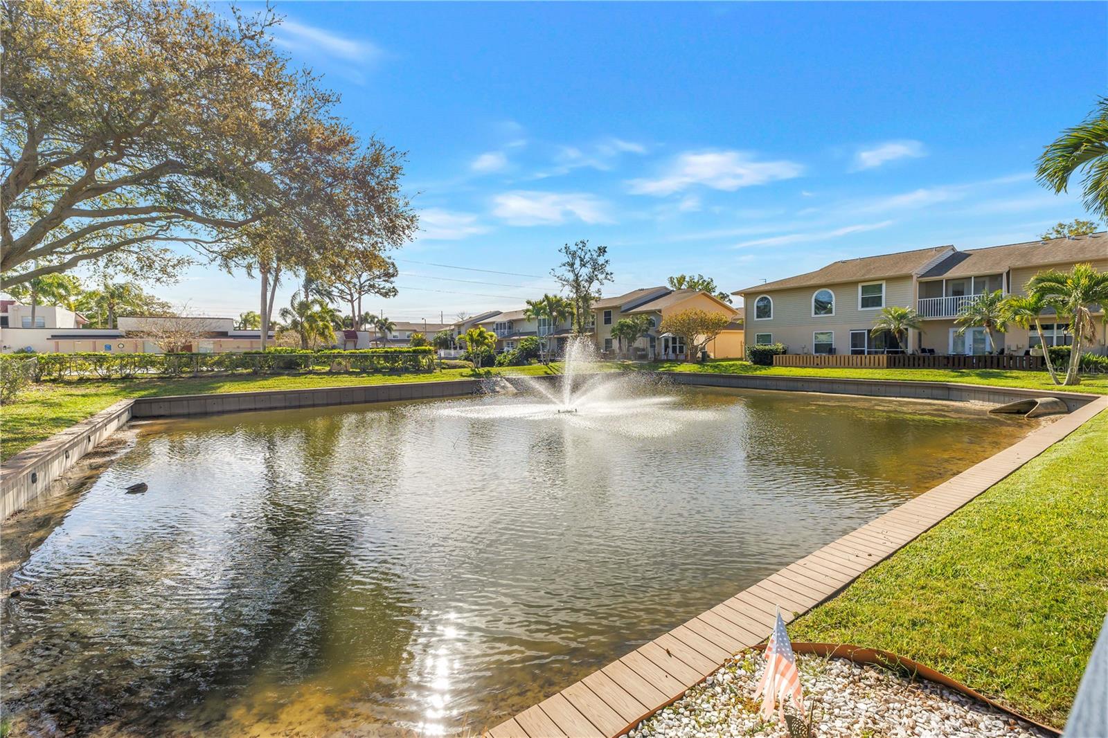 9049 ANTIGUA DR, SEMINOLE, FL