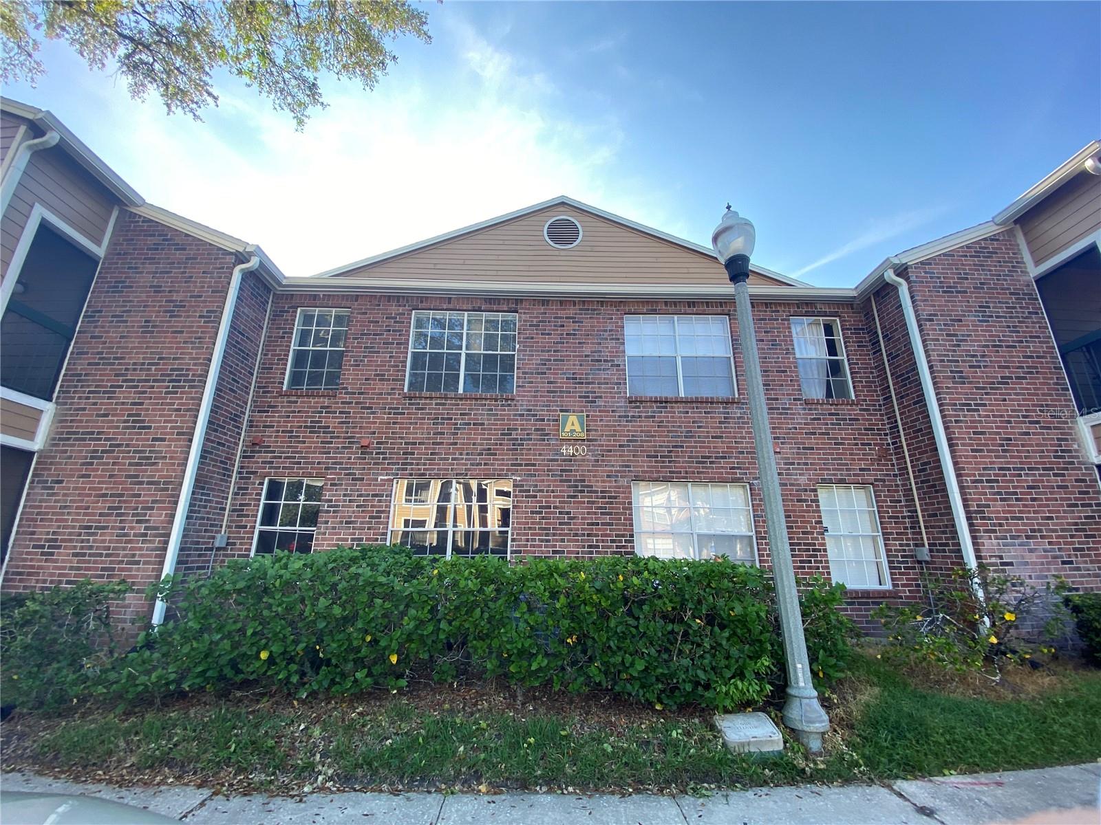 4400 THORNBRIAR LN #205, ORLANDO, FL