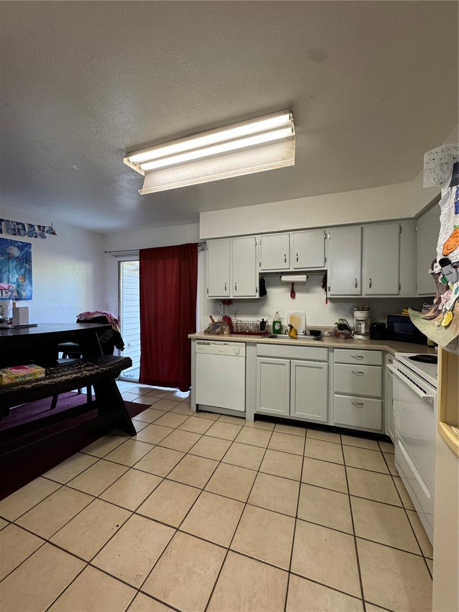 3990 CRAYRICH CIR #GE, ORLANDO, FL — photo 10