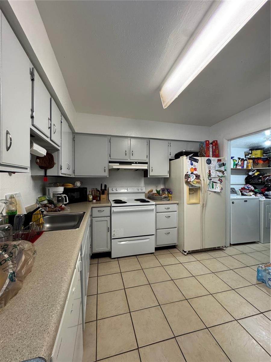 3990 CRAYRICH CIR #GE, ORLANDO, FL — photo 12
