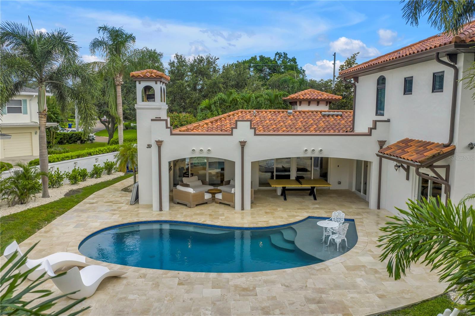 145 BAY POINT DR NE, ST PETERSBURG, FL — photo 3