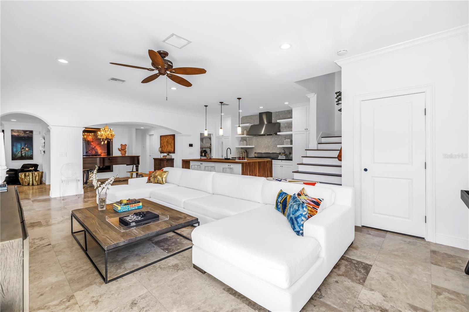145 BAY POINT DR NE, ST PETERSBURG, FL — photo 16