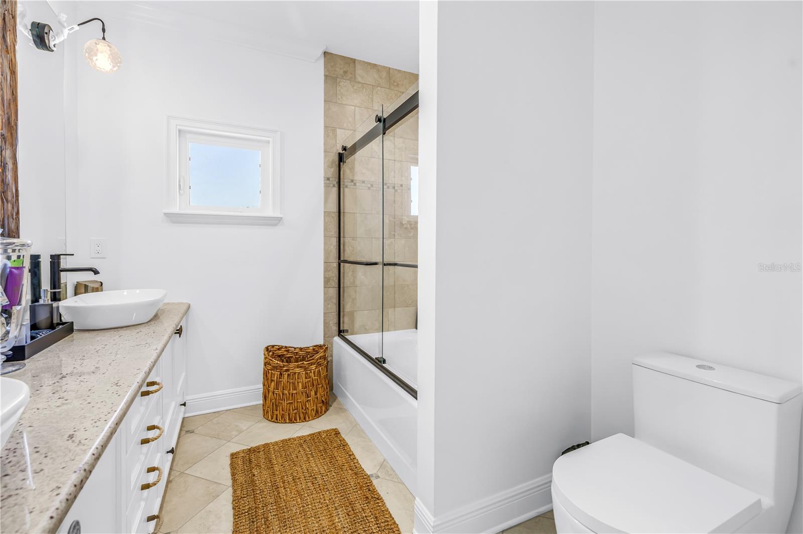 145 BAY POINT DR NE, ST PETERSBURG, FL — photo 41