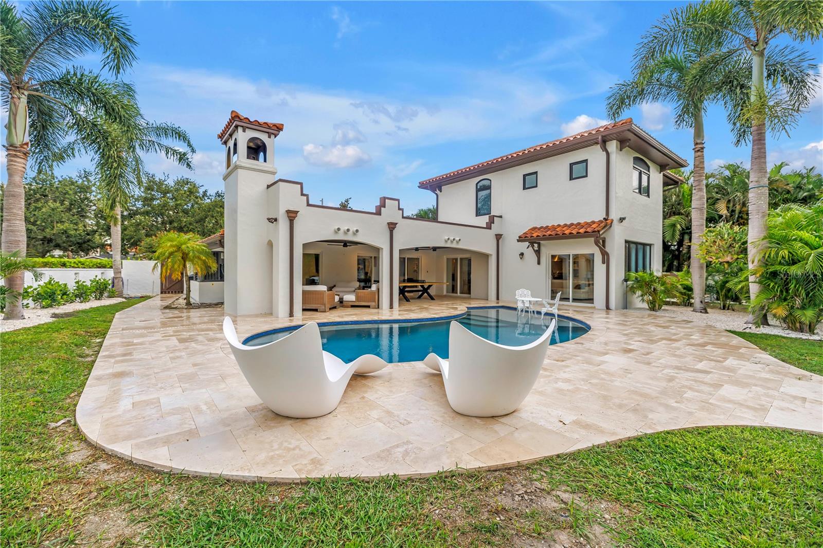 145 BAY POINT DR NE, ST PETERSBURG, FL — photo 48
