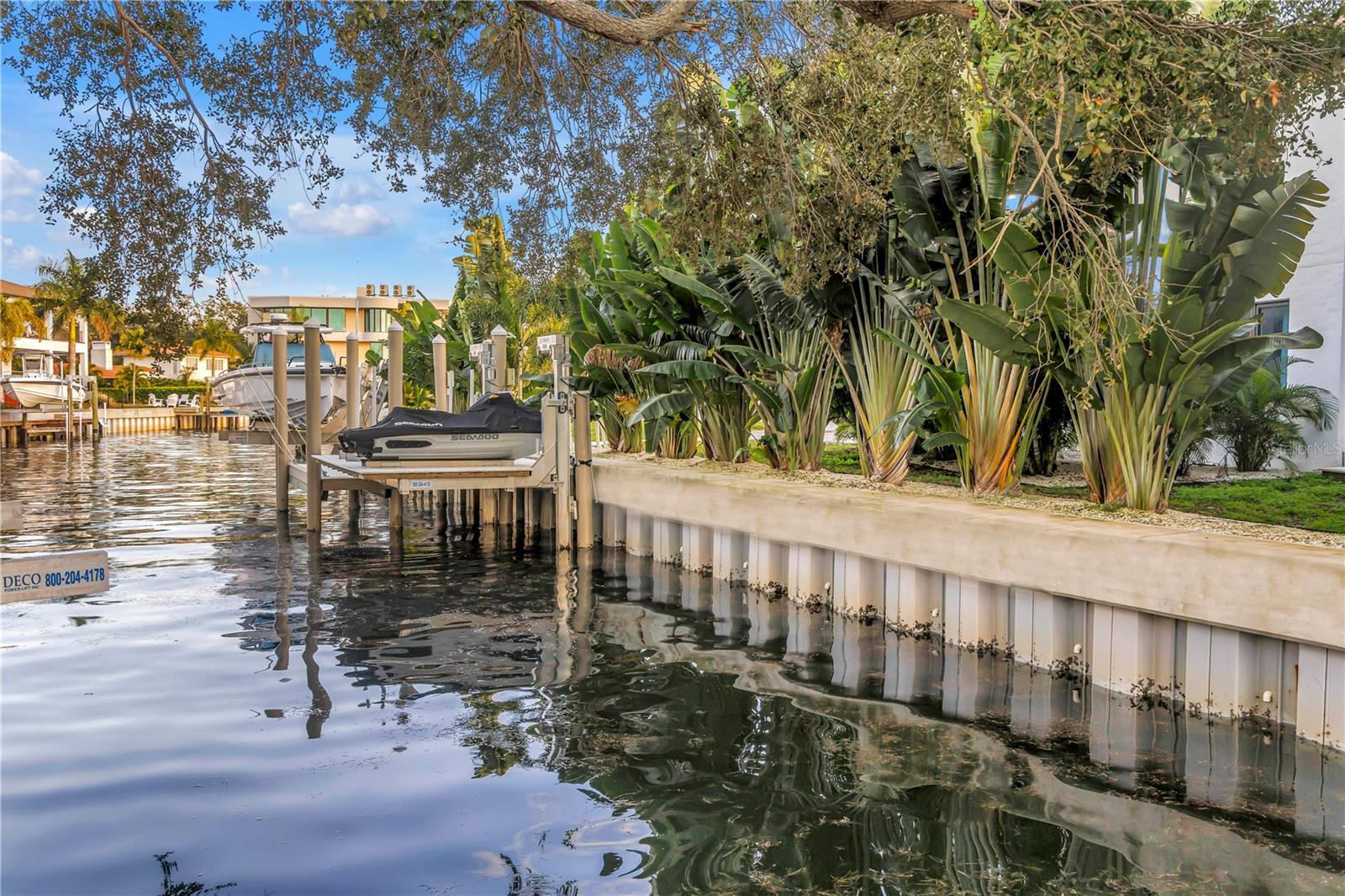 145 BAY POINT DR NE, ST PETERSBURG, FL — photo 52