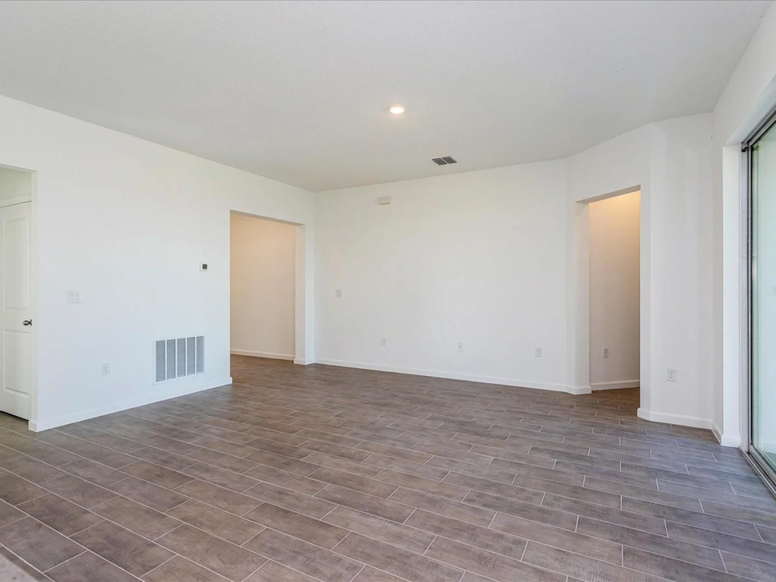 752 SUNSHOWER DR, LADY LAKE, FL — photo 12