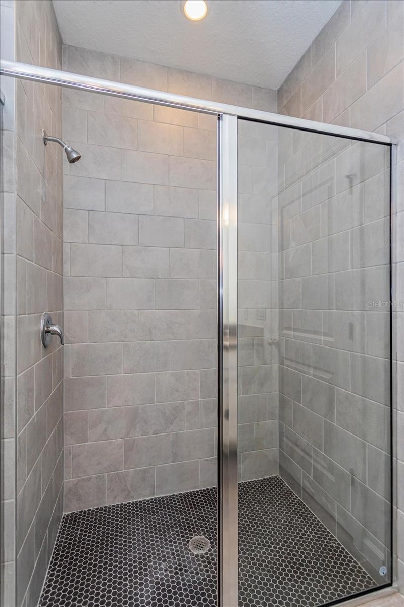 752 SUNSHOWER DR, LADY LAKE, FL — photo 28
