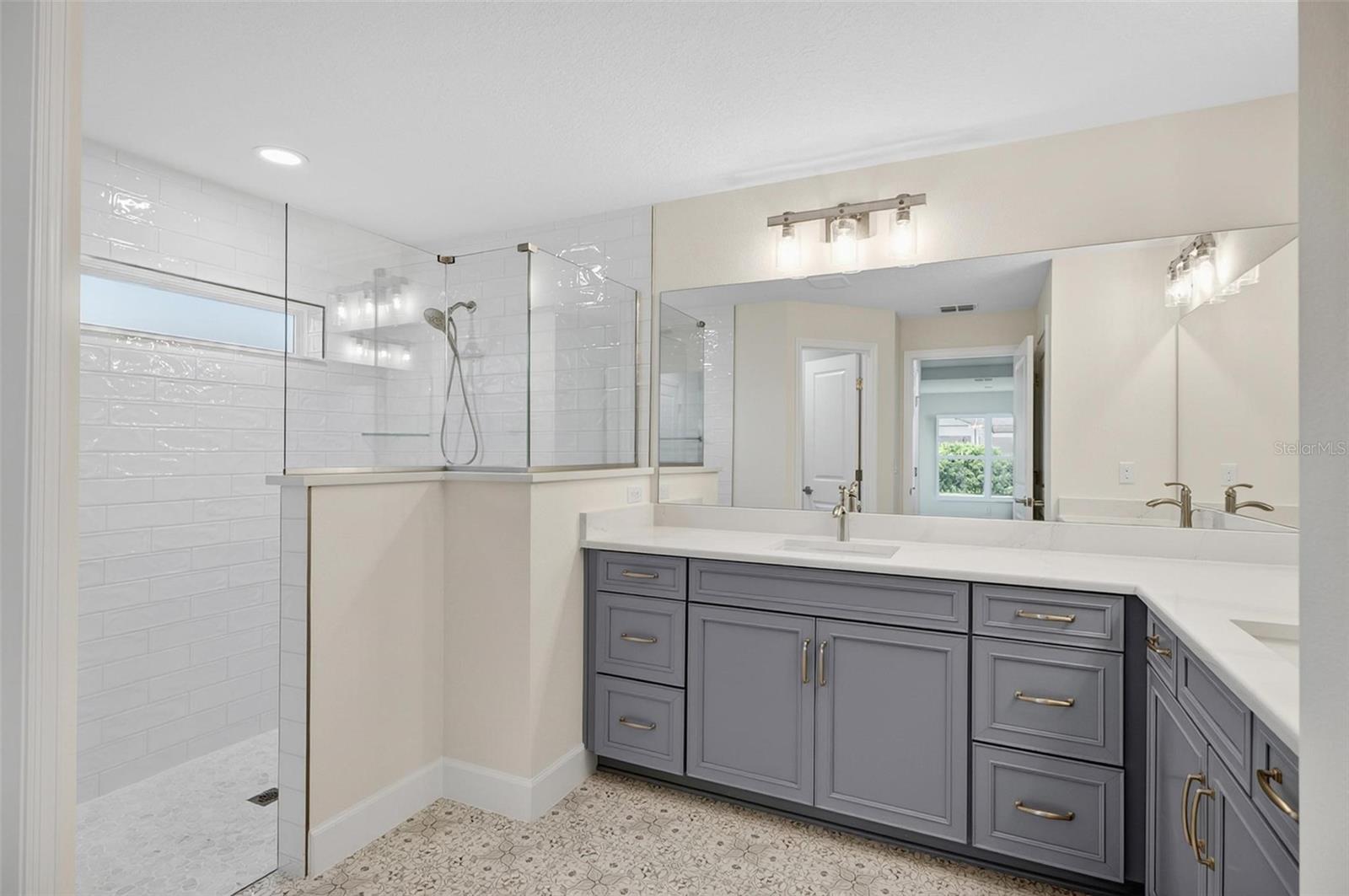15 ERIC DR, PALM COAST, FL — photo 36