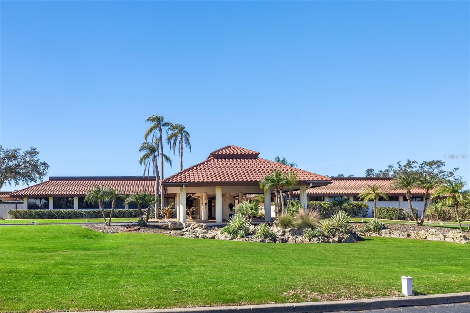 7461 W COUNTRY CLUB DR #404, SARASOTA, FL — photo 46