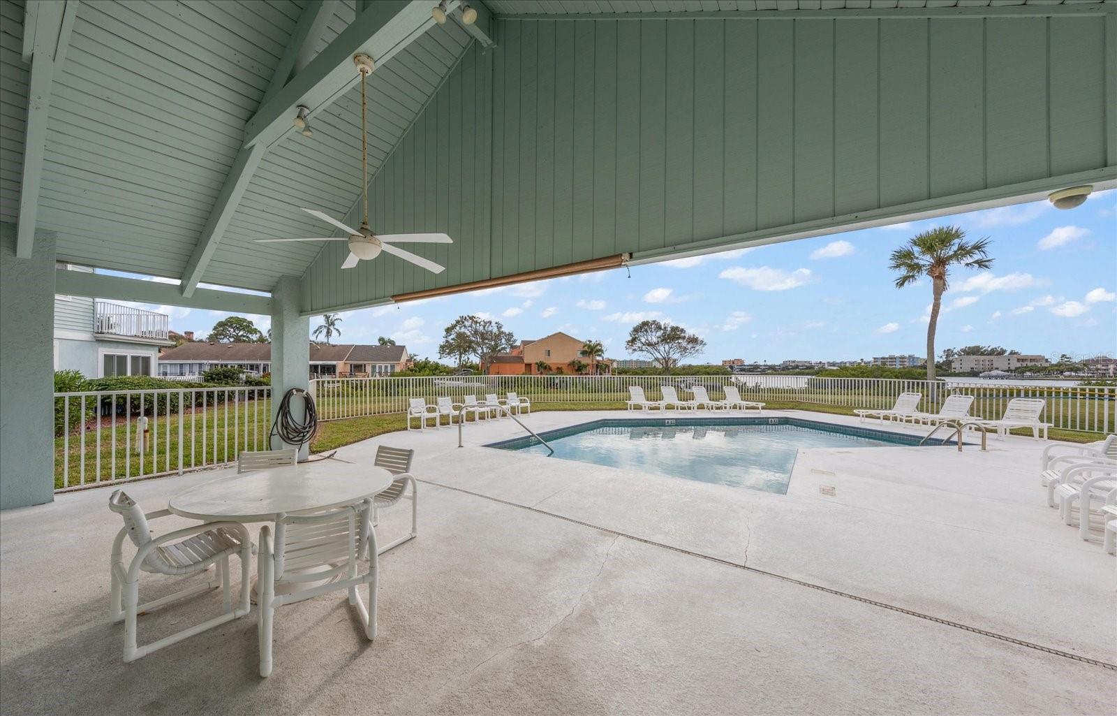 9434 TARA CAY CT #25, SEMINOLE, FL — photo 29