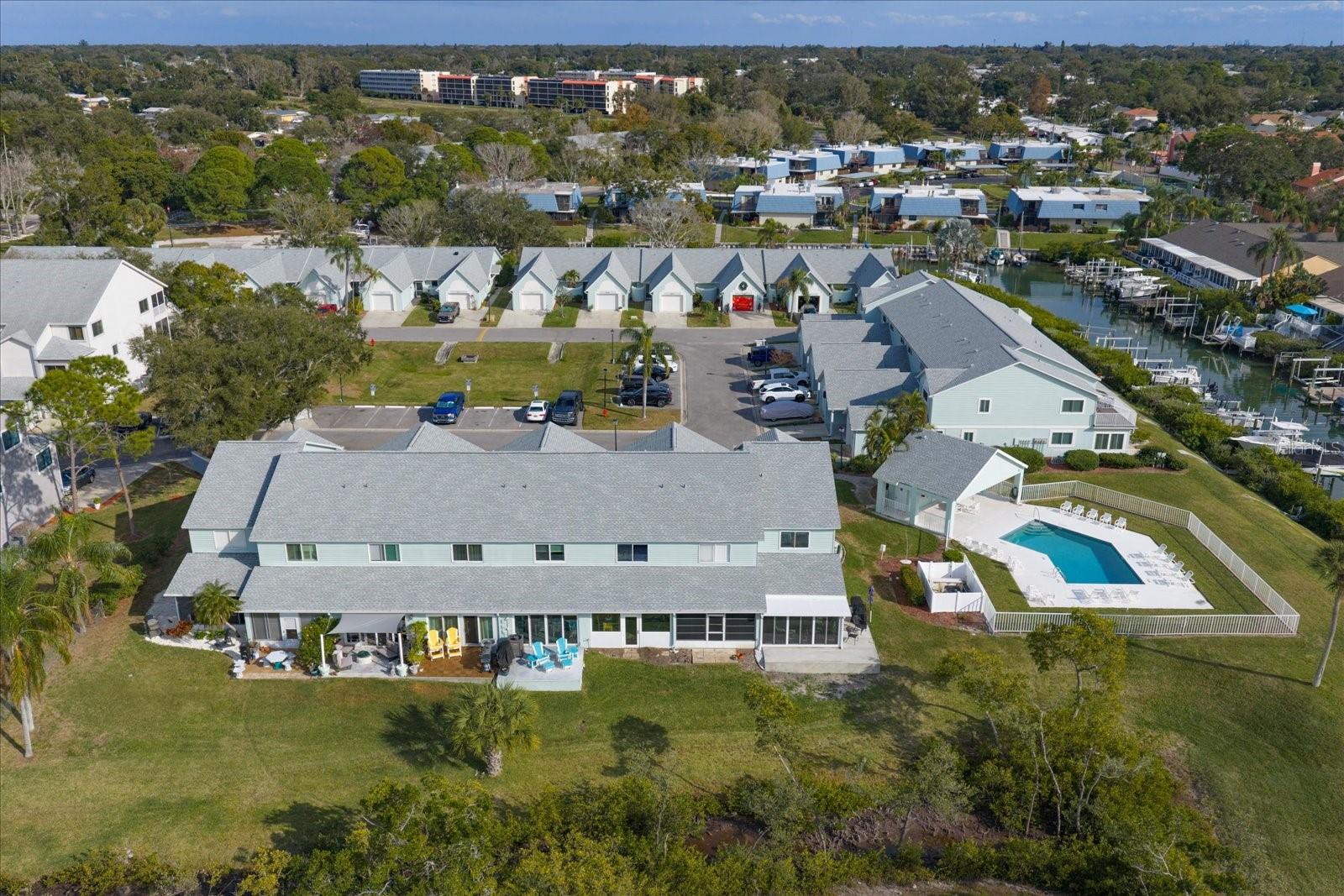 9434 TARA CAY CT #25, SEMINOLE, FL — photo 35
