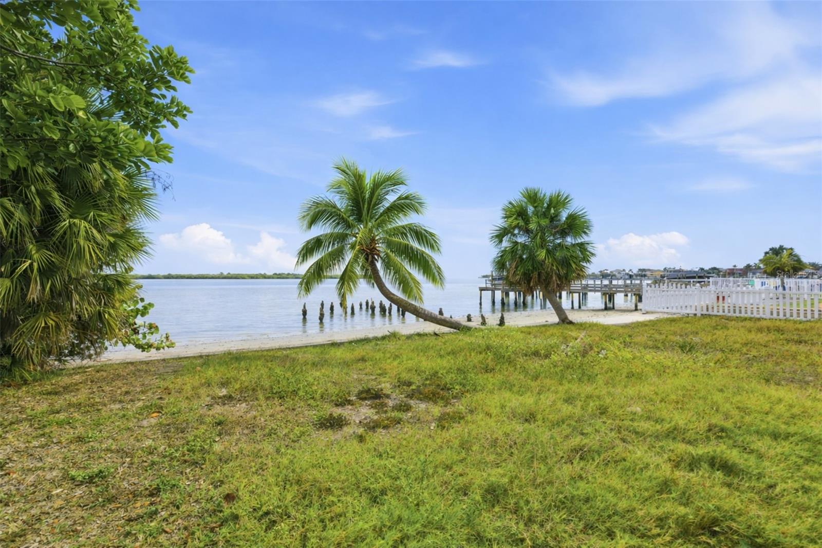6043 BAYOU GRANDE BLVD NE, ST PETERSBURG, FL — photo 3