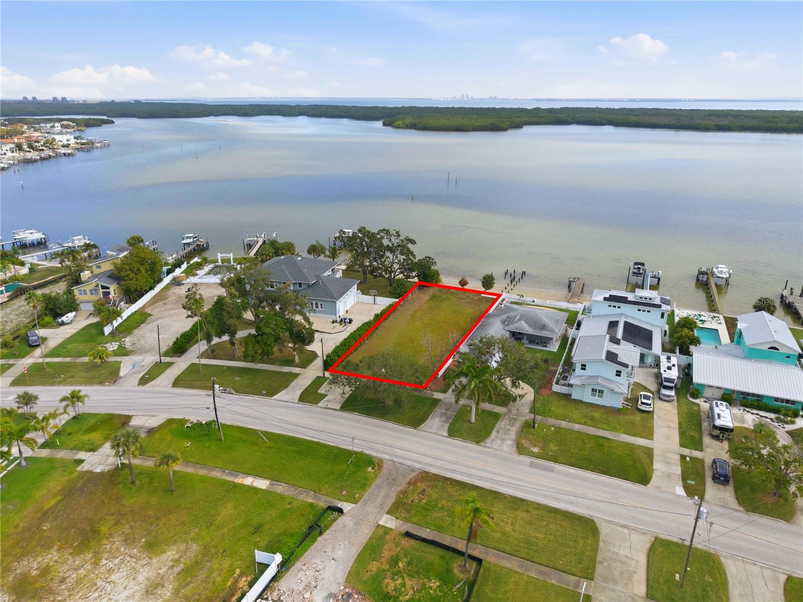6043 BAYOU GRANDE BLVD NE, ST PETERSBURG, FL — photo 6