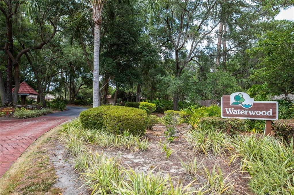 402 CLUSTERWOOD DR, YALAHA, FL — photo 87