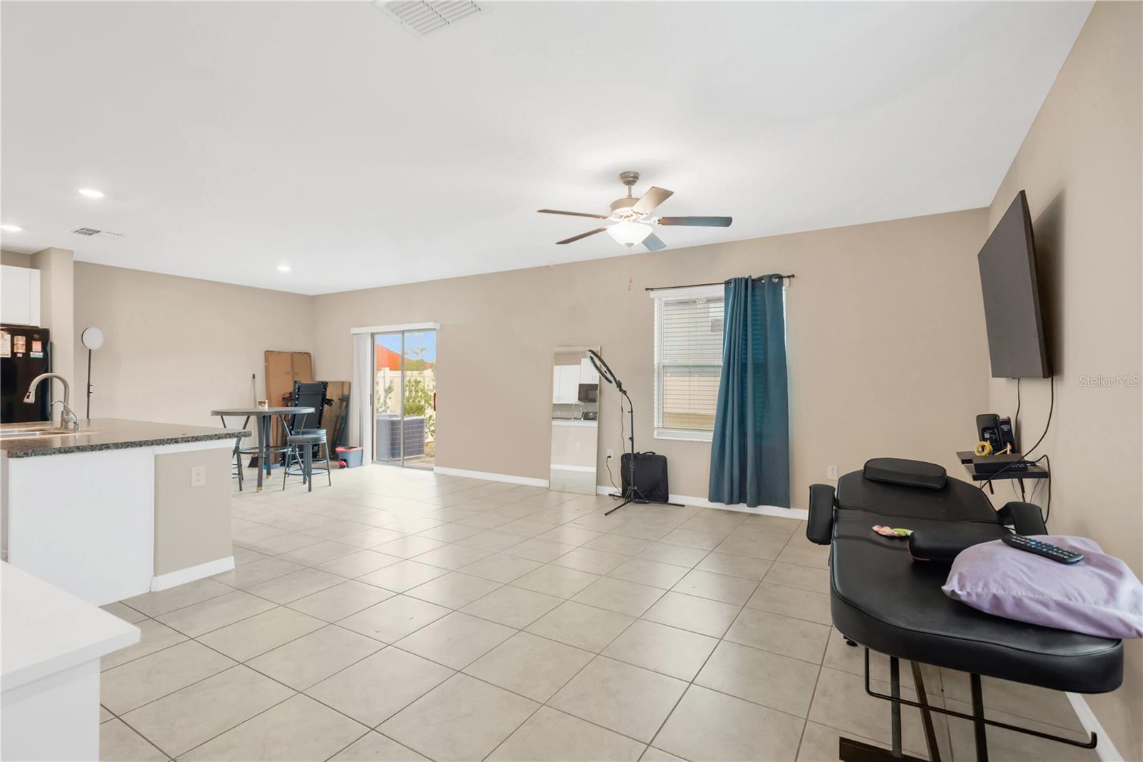 15501 WICKED STRONG ST, SUN CITY CENTER, FL — photo 6