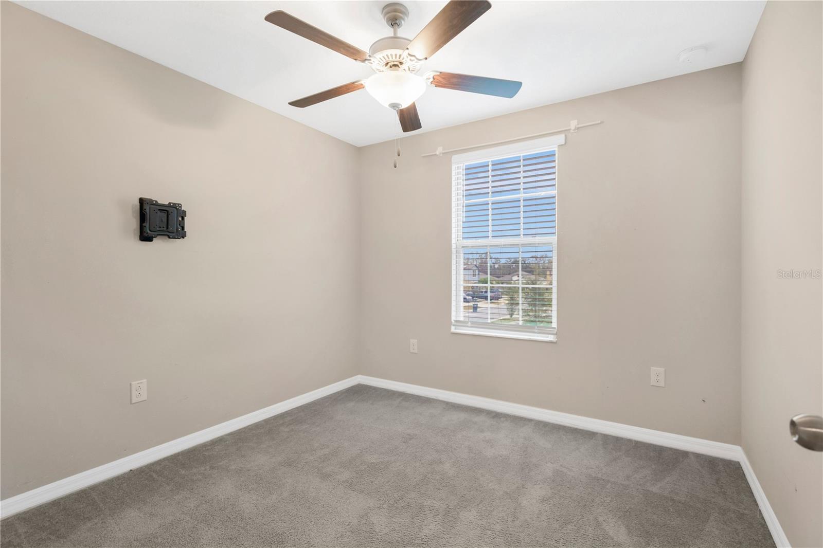 15501 WICKED STRONG ST, SUN CITY CENTER, FL — photo 13