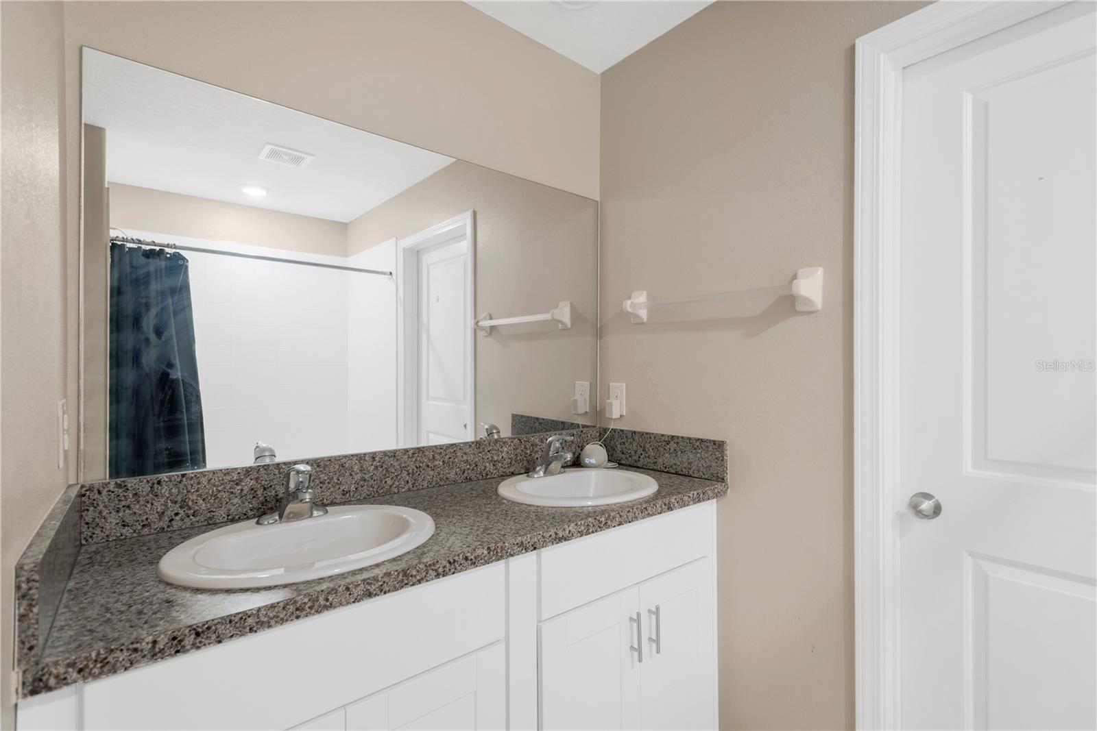 15501 WICKED STRONG ST, SUN CITY CENTER, FL — photo 21