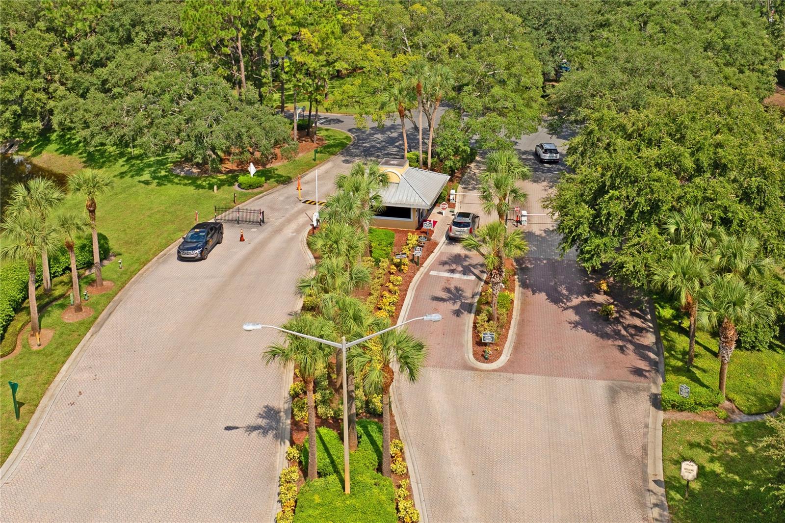9398 BURNAM DR, WEEKI WACHEE, FL — photo 54