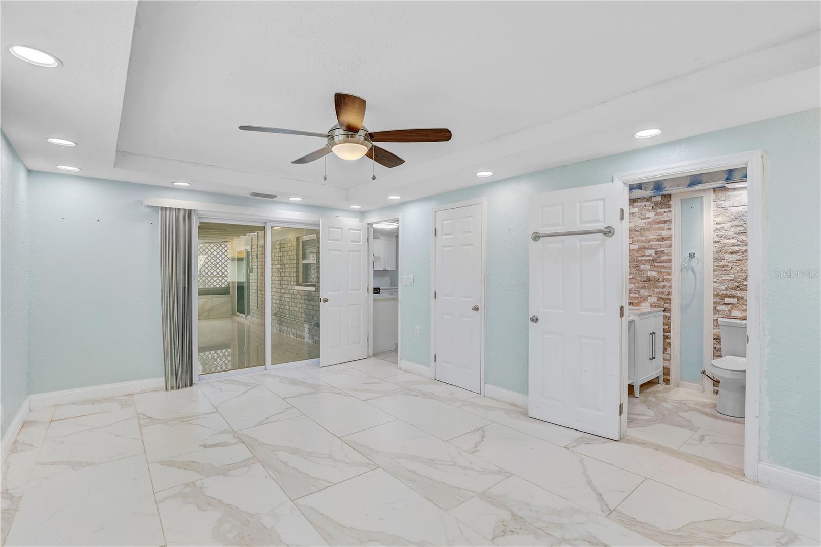 606 DALI DR, BRANDON, FL — photo 16