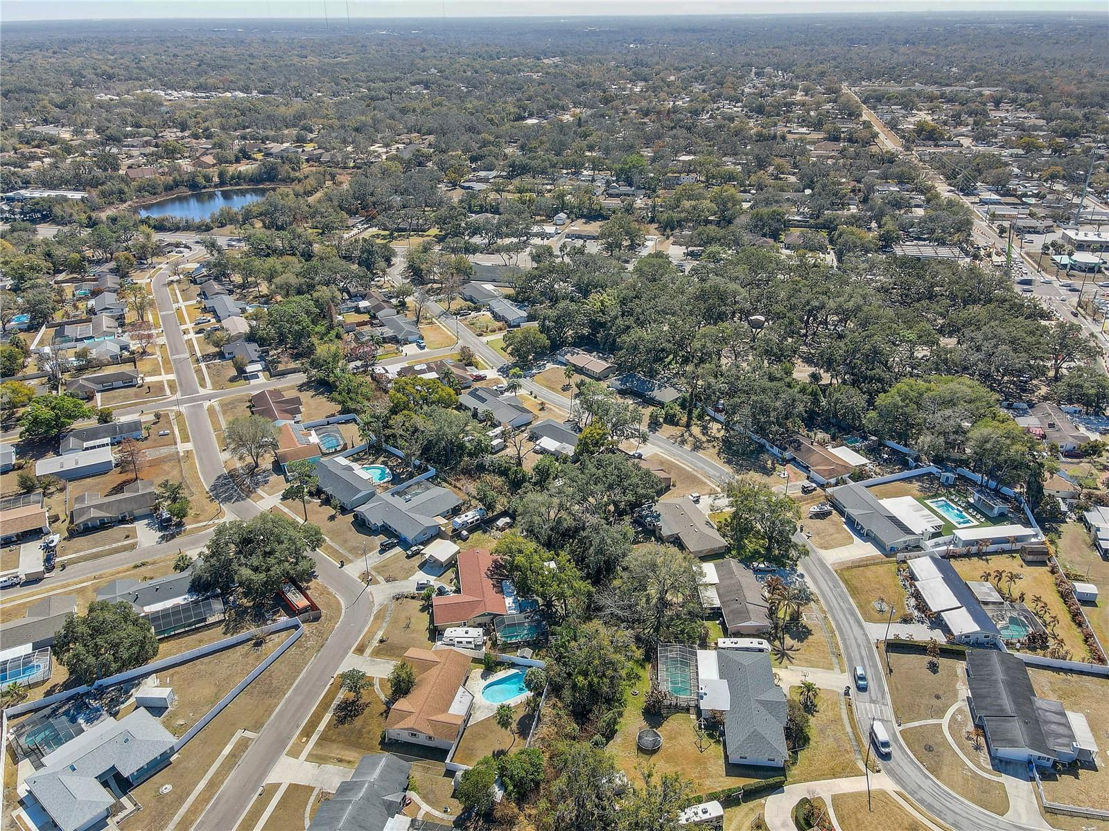 606 DALI DR, BRANDON, FL — photo 41
