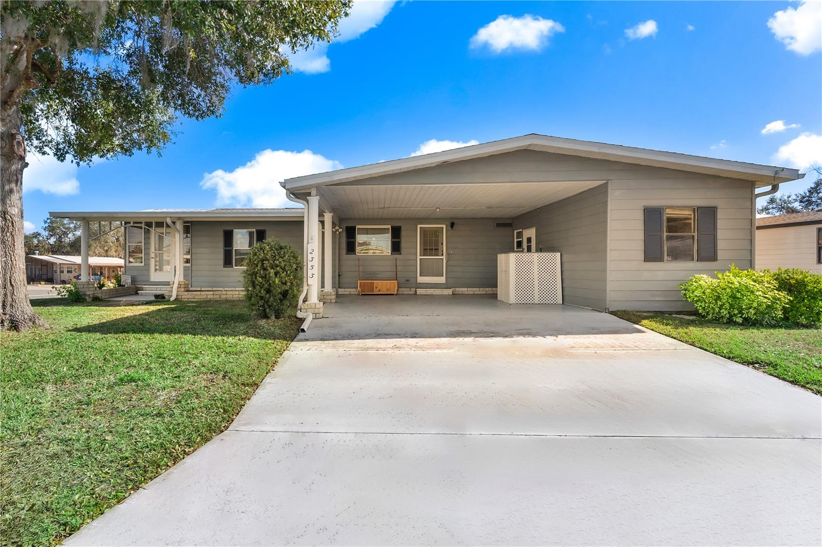 2353 W COACH N FOUR DR, LEESBURG, FL