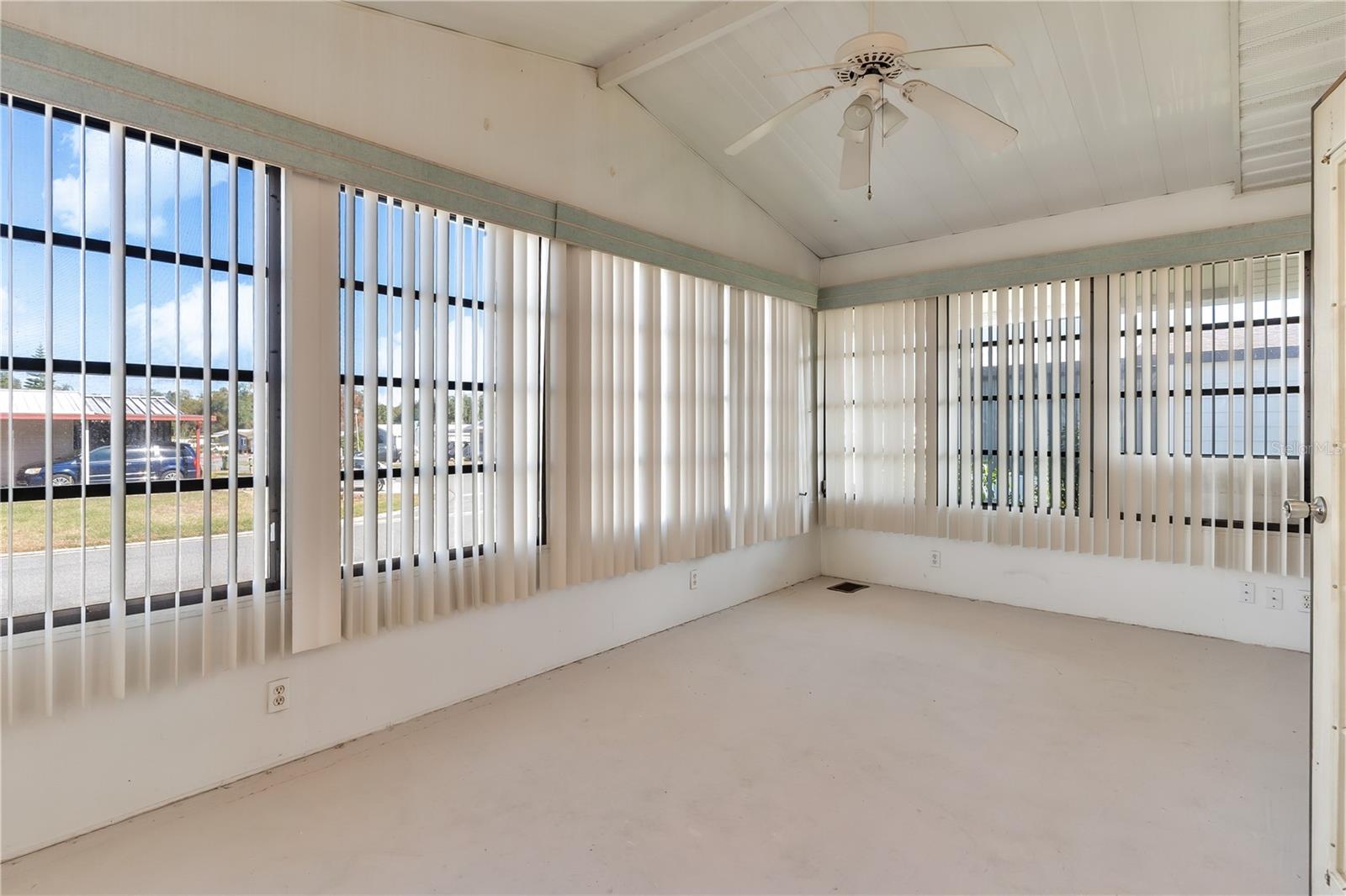 2353 W COACH N FOUR DR, LEESBURG, FL — photo 55
