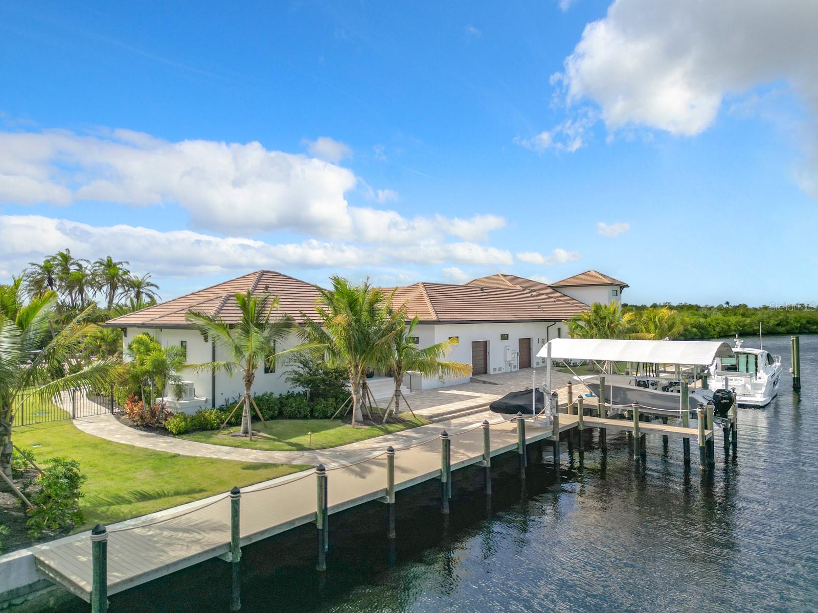 14201 BAY DR, FORT MYERS, FL — photo 9