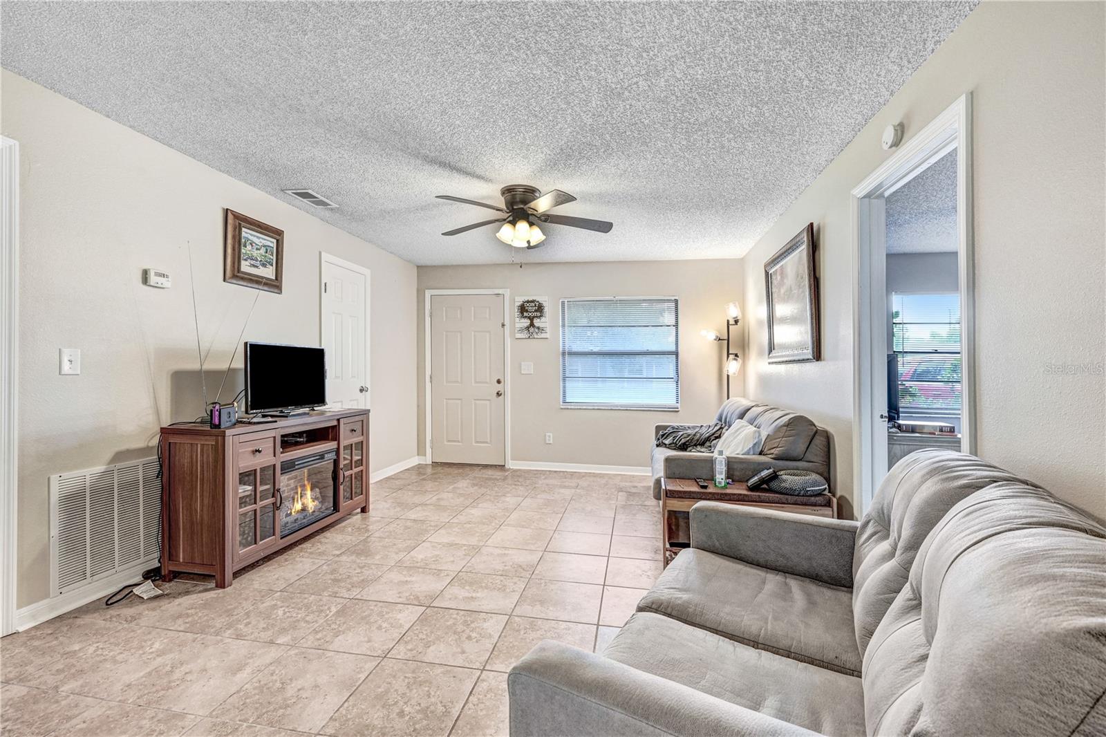 2442 DIANNE DR, COCOA, FL — photo 2