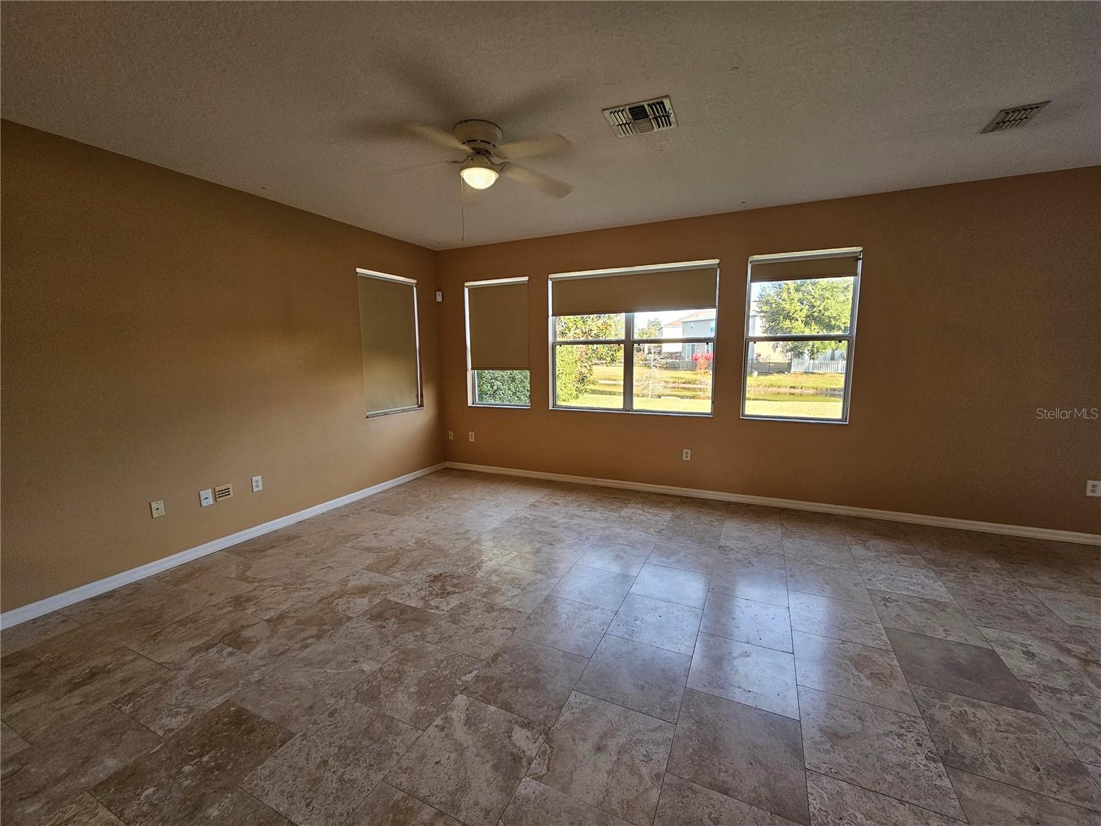 1881 STRATHMORE CIR, MOUNT DORA, FL — photo 5