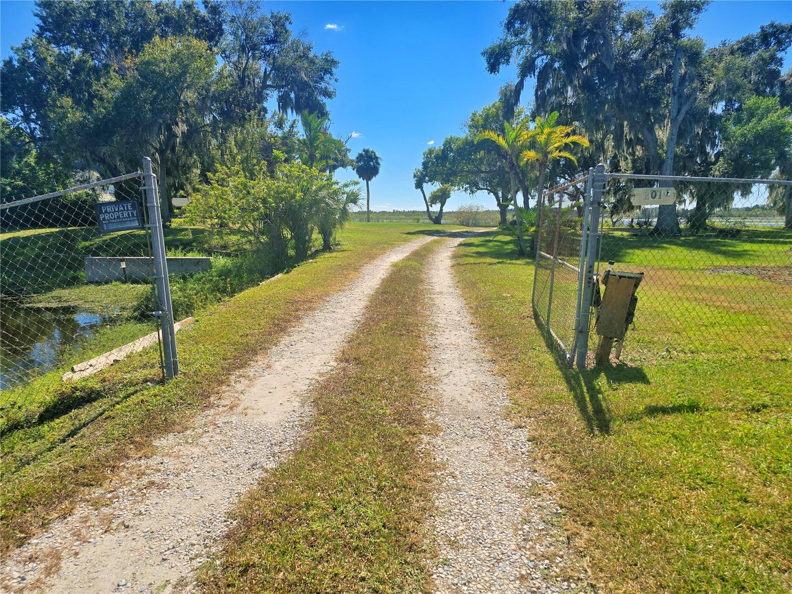 201 LAKE BONNY DR E, LAKELAND, FL — photo 6