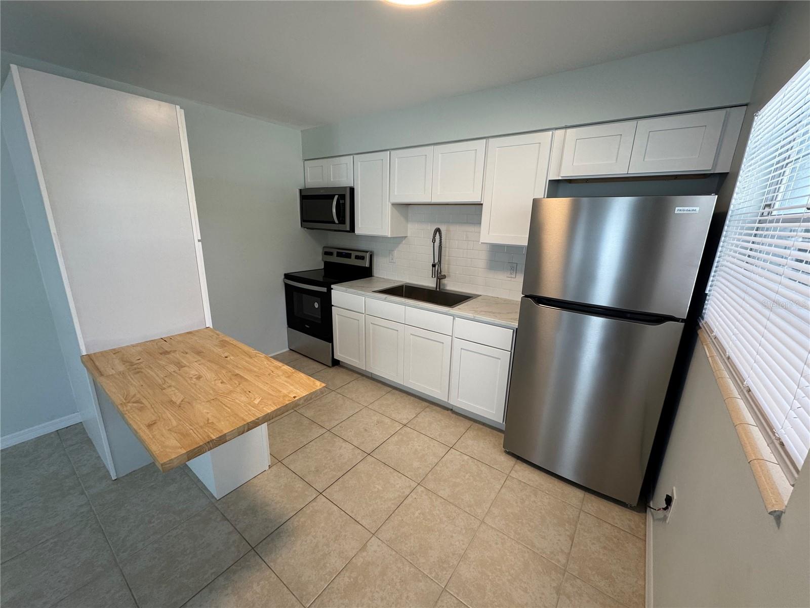 215 PARK BLVD S #A, VENICE, FL — photo 3