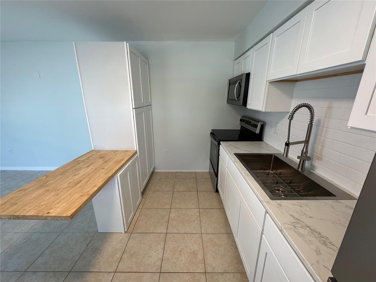 215 PARK BLVD S #A, VENICE, FL — photo 4