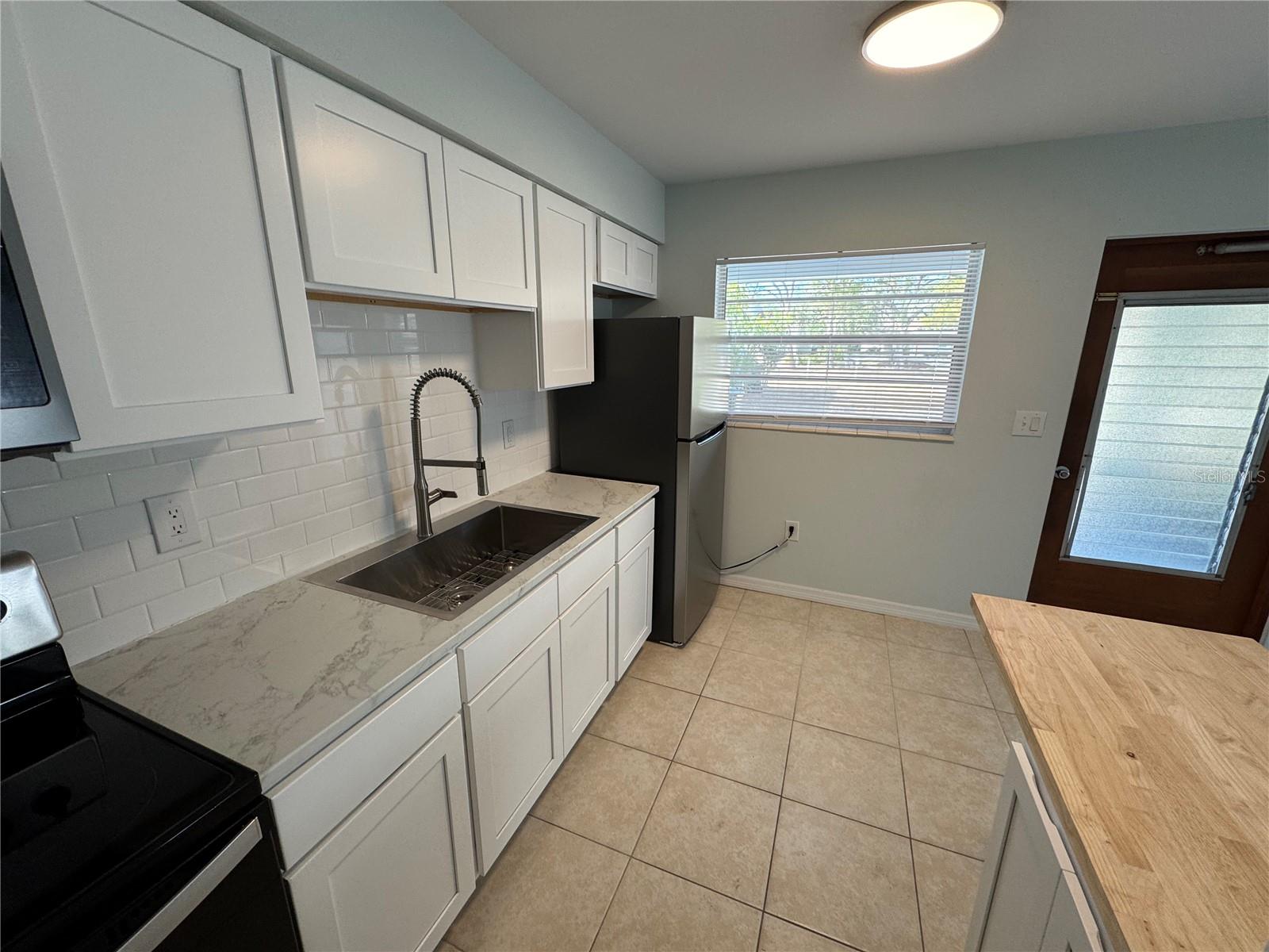 215 PARK BLVD S #A, VENICE, FL — photo 5