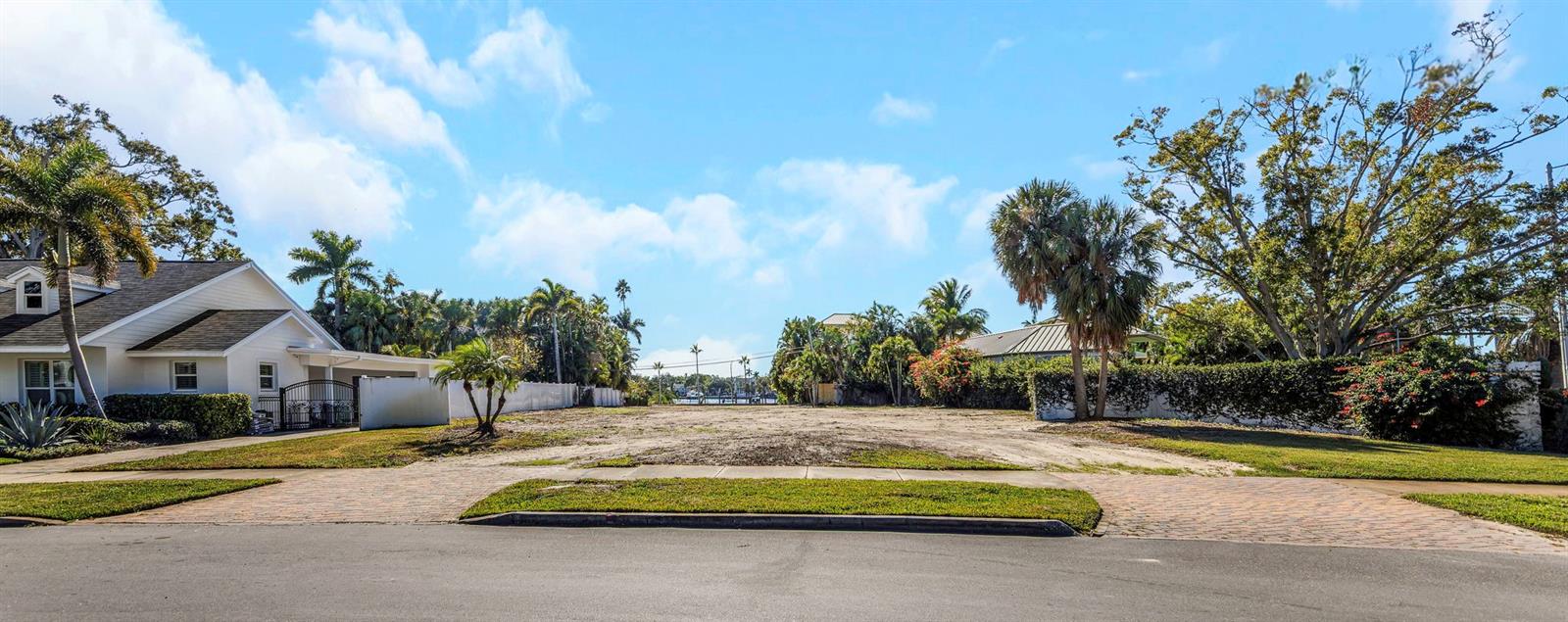 105 ESTADO WAY NE, ST PETERSBURG, FL — photo 7