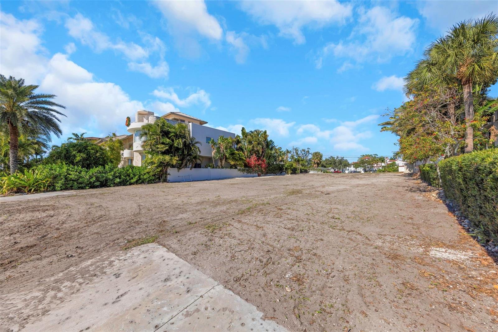 140 BRIGHTWATERS BLVD NE, ST PETERSBURG, FL — photo 27