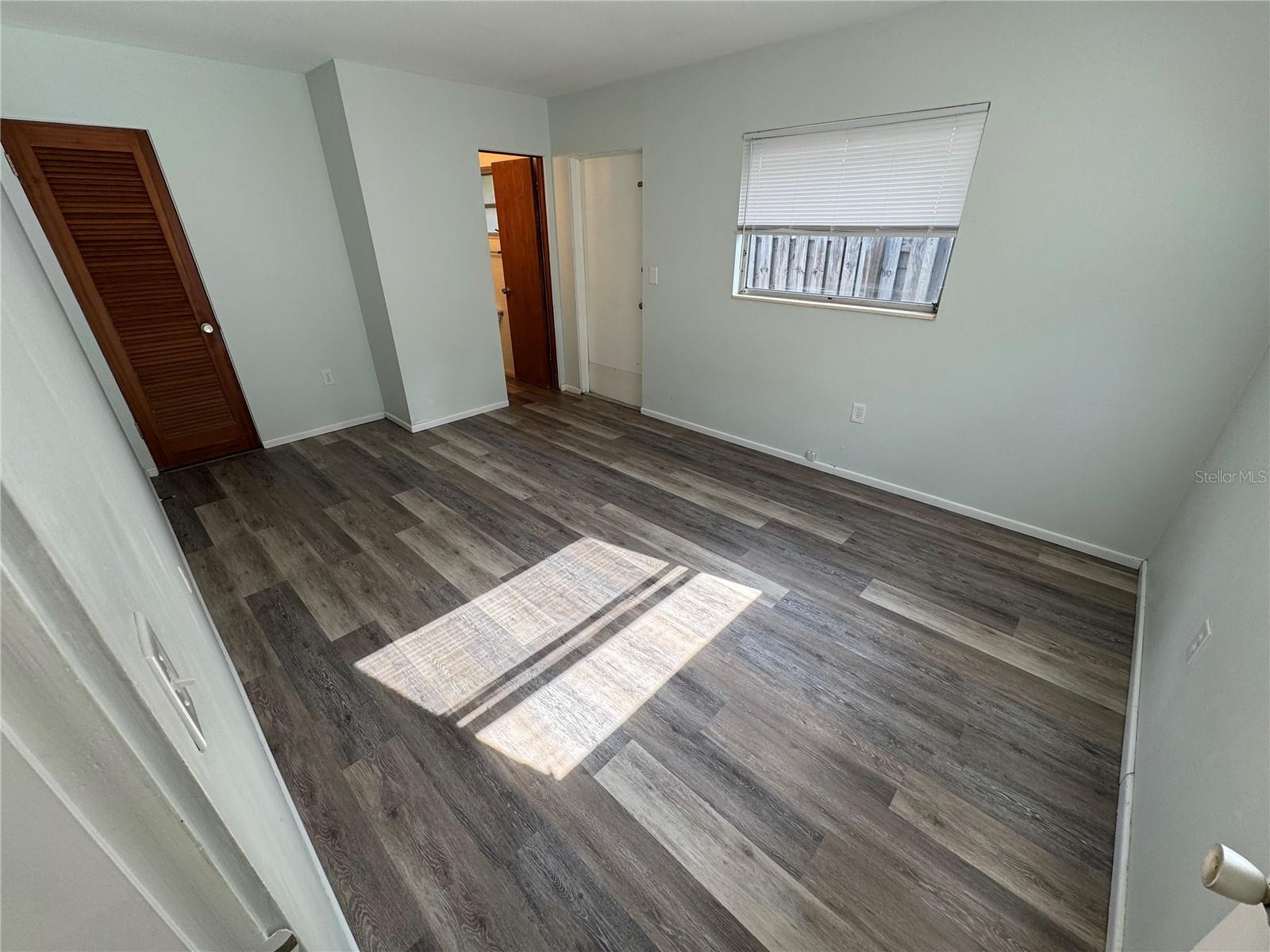 215 PARK BLVD S #B, VENICE, FL — photo 7