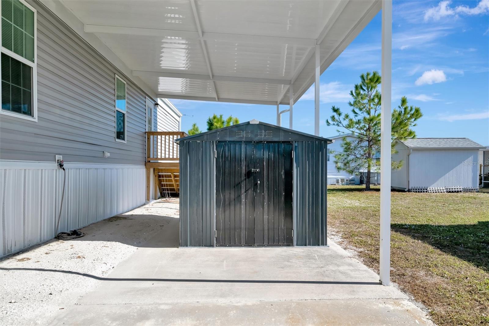 105 W SAINT JOHNS WAY, APOLLO BEACH, FL — photo 25
