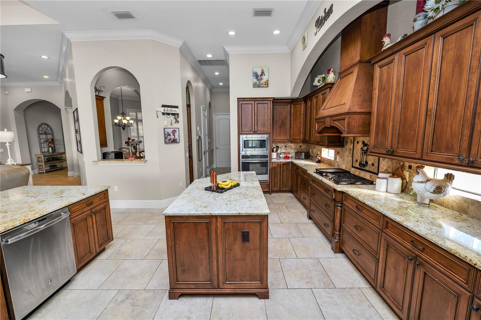 2961 SANCTUARY CIR, LAKELAND, FL — photo 23