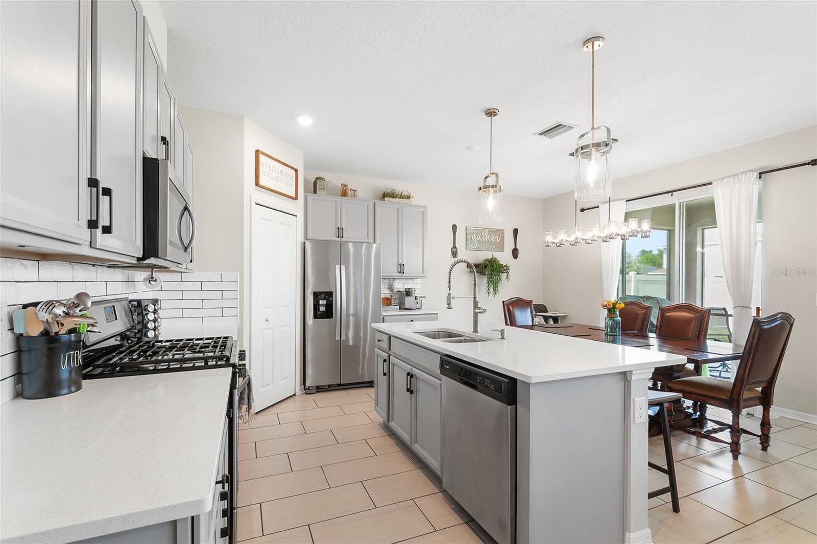 9906 COLORADO PL, PALMETTO, FL — photo 13