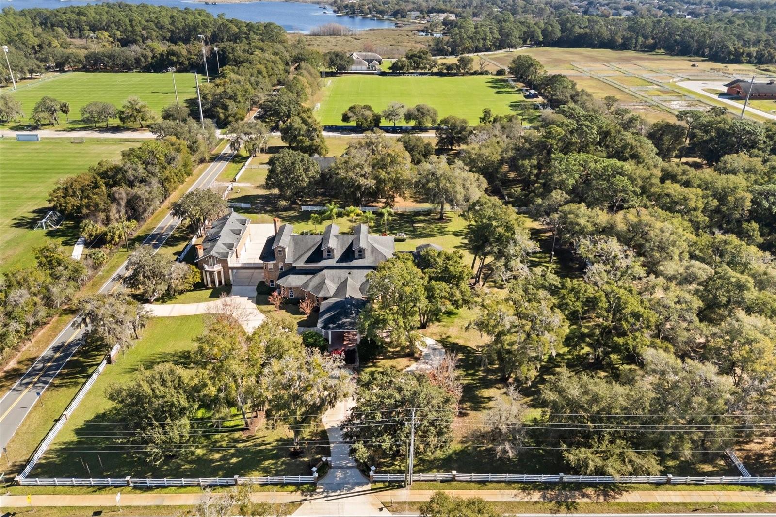 1501 LAKE MARKHAM RD, SANFORD, FL — photo 93