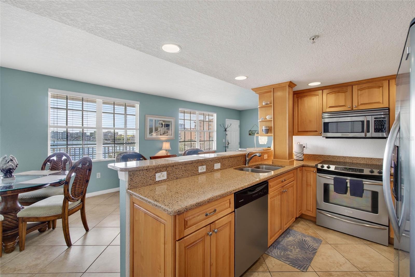 445 HAMDEN DR #405, CLEARWATER BEACH, FL — photo 14