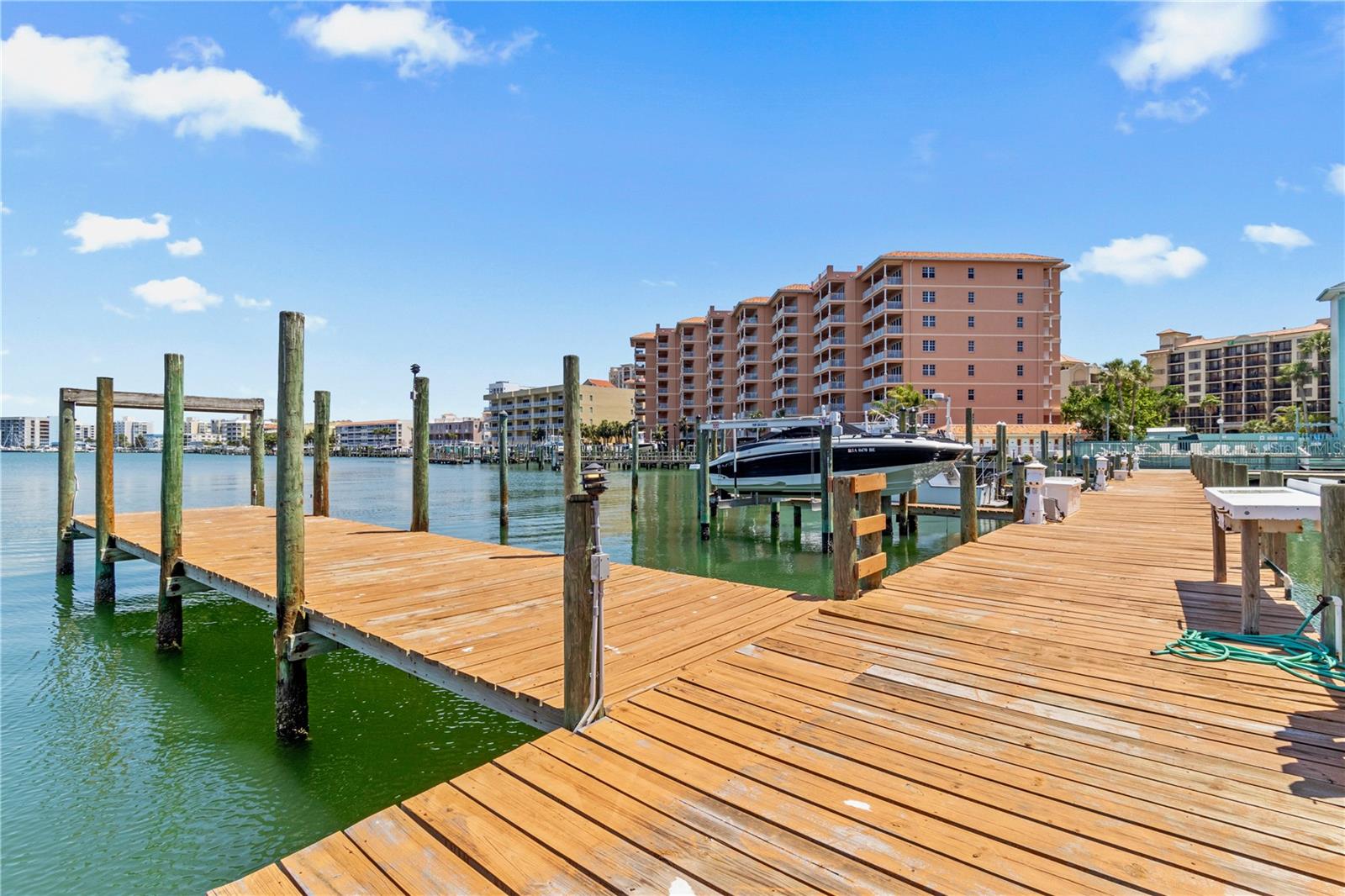 445 HAMDEN DR #405, CLEARWATER BEACH, FL — photo 45