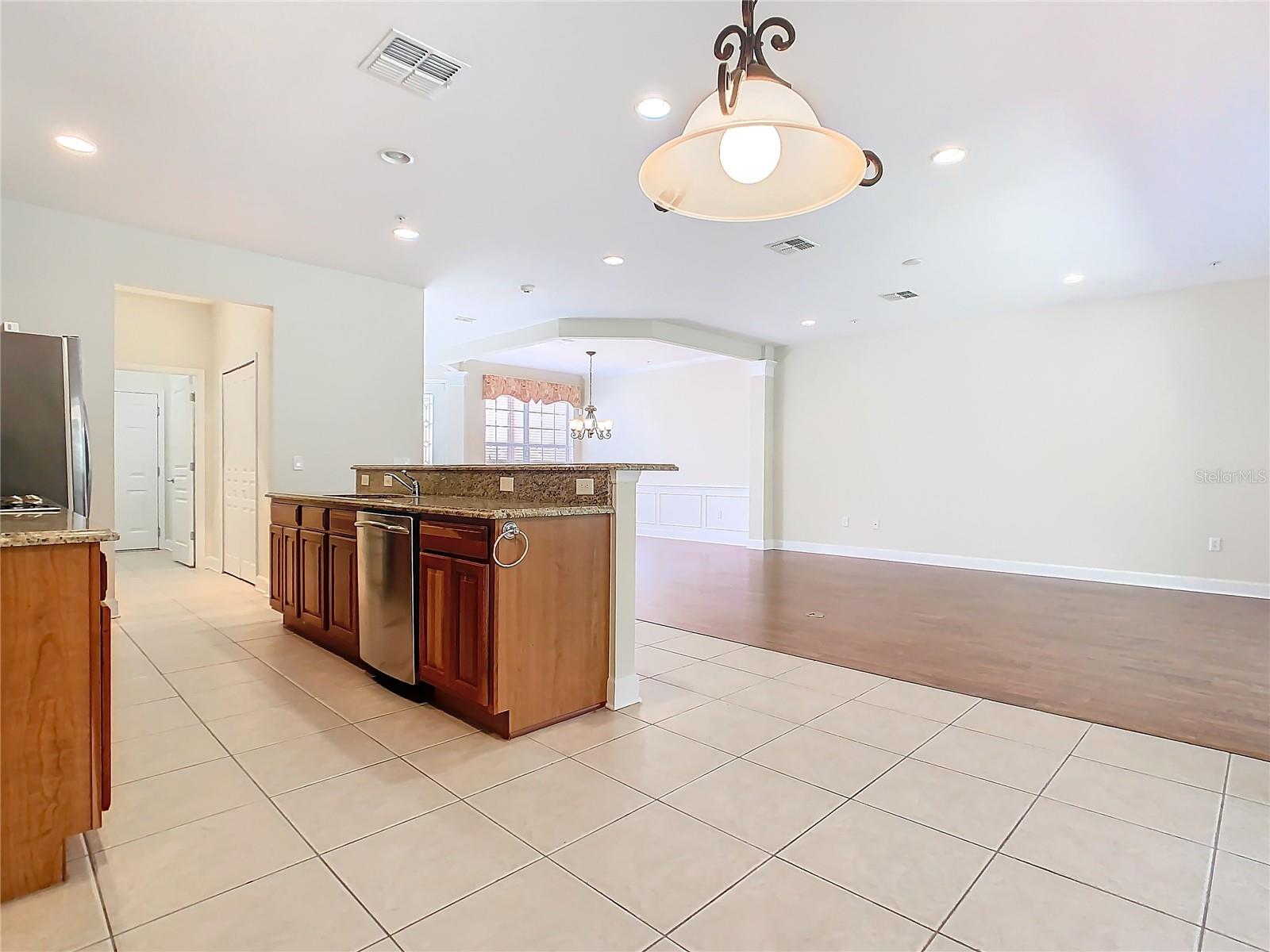 1300 GILFORD POINT LN, DAVENPORT, FL — photo 23