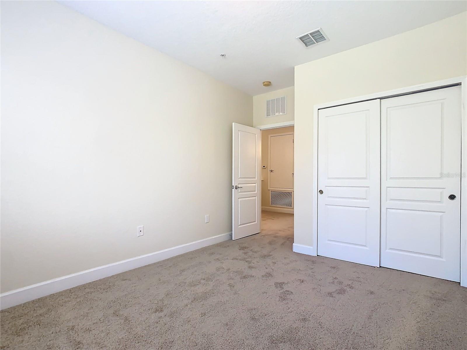 1300 GILFORD POINT LN, DAVENPORT, FL — photo 32
