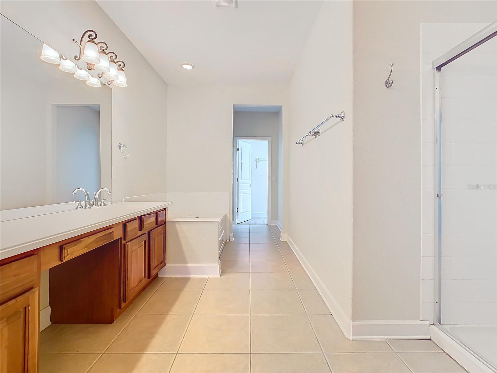 1300 GILFORD POINT LN, DAVENPORT, FL — photo 44