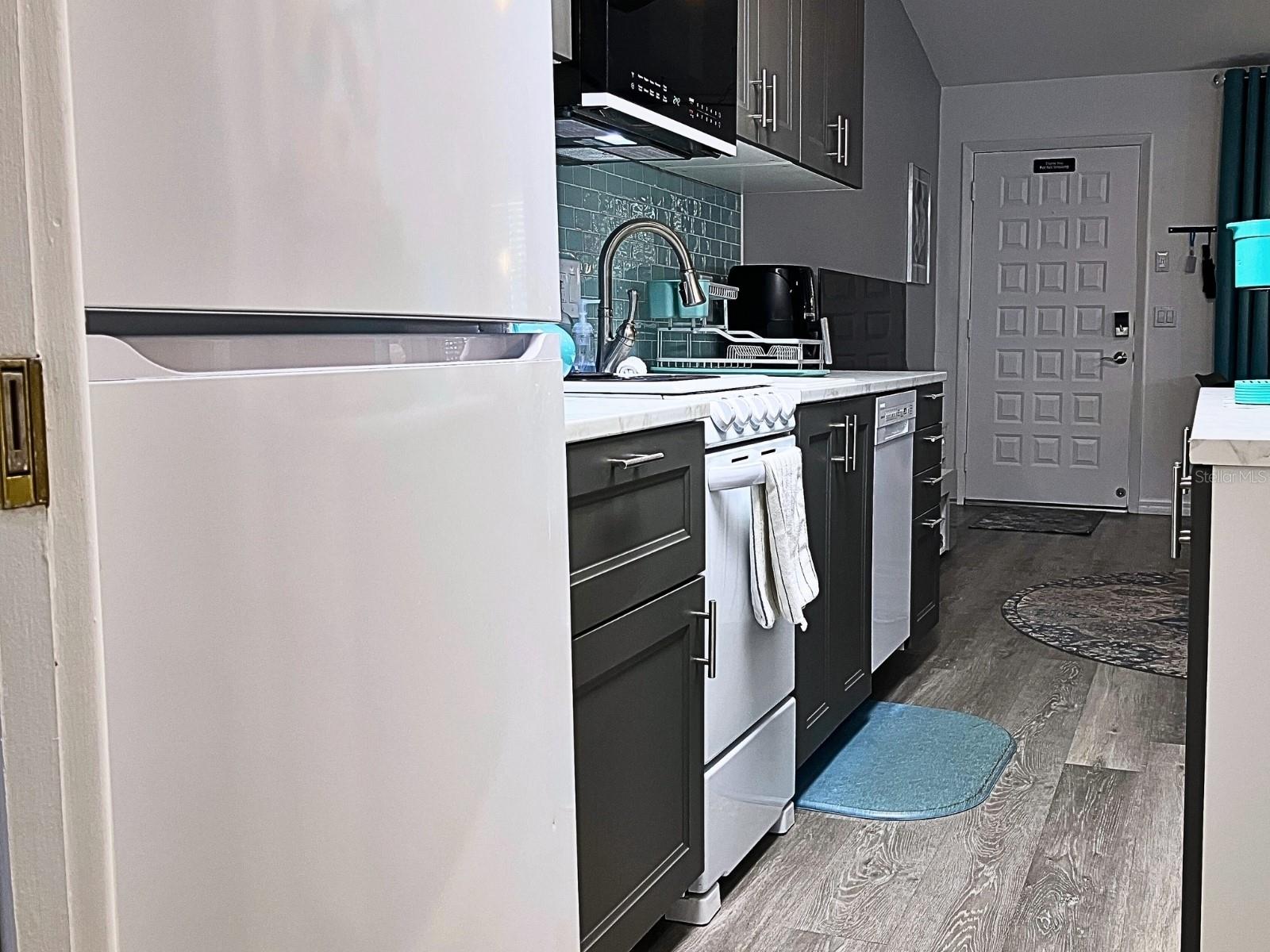 20921 HAULOVER CV #F14, LUTZ, FL — photo 23