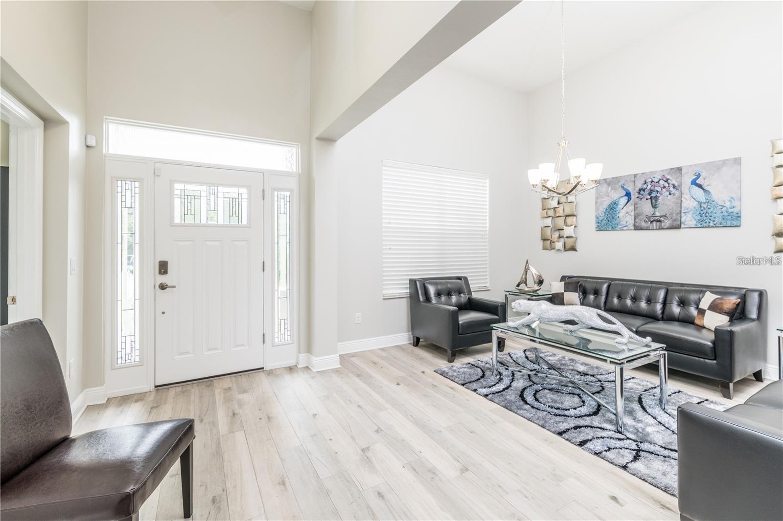 5816 LITTLE RIVER DR, TAMPA, FL — photo 3
